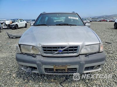 Piąte zdjęcie samochodu w środku: 2000 VOLVO V70 XC VIN:YV1LZ56DXY2727361 - miniatura