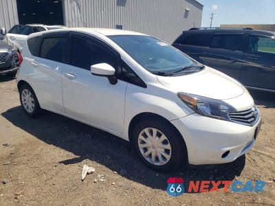 Czwarte zdjęcie samochodu z boku: 2016 NISSAN VERSA NOTE SV VIN:3N1CE2CP3GL362388 - miniatura