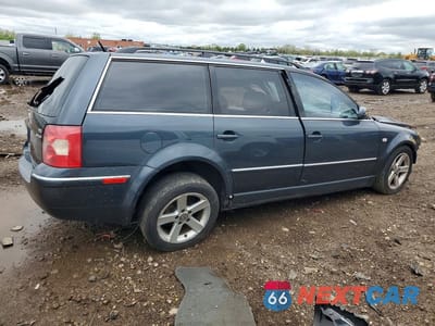 Trzecie zdjęcie samochodu z tyłu: 2004 VOLKSWAGEN PASSAT GLX 4MOTION VIN:WVWYH63B84E086968 - miniatura