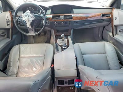 Zdjęcie 8 z 11 samochodu: 2007 BMW 530 I VIN:WBANE73577B996996 - miniatura