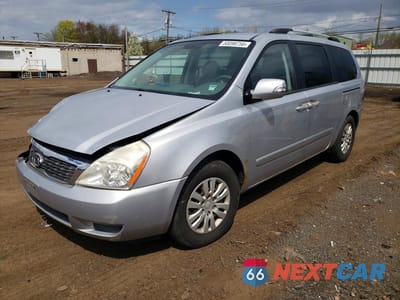 2011 KIA SEDONA LX KNDMG4C7XB6378050 - główne zdjęcie licytacji z USA - miniatura