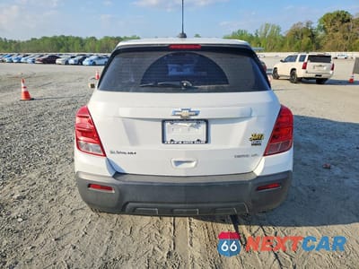 Zdjęcie 6 z 12 samochodu: 2015 CHEVROLET TRAX LS VIN:KL7CJKSB6FB181149 - miniatura