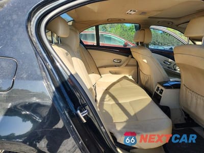 Zdjęcie 10 z 12 samochodu: 2010 BMW 528 XI VIN:WBANV1C59AC443121 - miniatura
