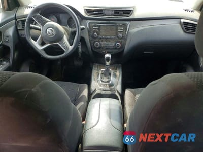 Zdjęcie 8 z 14 samochodu: 2018 NISSAN ROGUE SPORT S VIN:JN1BJ1CP9JW157063 - miniatura