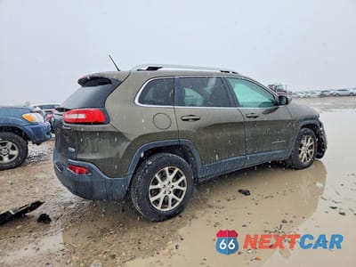 Trzecie zdjęcie samochodu z tyłu: 2015 JEEP CHEROKEE LATITUDE VIN:1C4PJMCS6FW600348 - miniatura