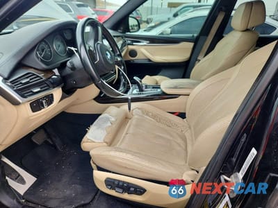 Zdjęcie 7 z 13 samochodu: 2017 BMW X5 SDRIVE35I VIN:5UXKR2C5XH0U19923 - miniatura
