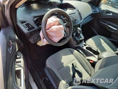 Zdjęcie 8 z 12 samochodu: 2014 FORD ESCAPE SE VIN:1FMCU0GX7EUC50559 - miniatura
