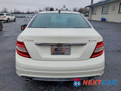 Zdjęcie 6 z 11 samochodu: 2010 MERCEDES-BENZ C 300 4MATIC VIN:WDDGF8BB2AR099823 - miniatura