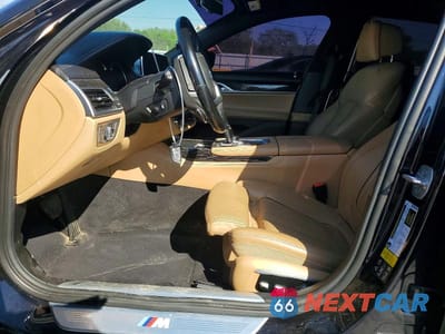 Zdjęcie 7 z 12 samochodu: 2017 BMW 750 XI VIN:WBA7F2C52HG421718 - miniatura