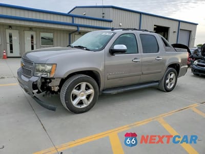 2008 CHEVROLET AVALANCHE K1500 3GNFK123X8G160516 - główne zdjęcie licytacji z USA - miniatura