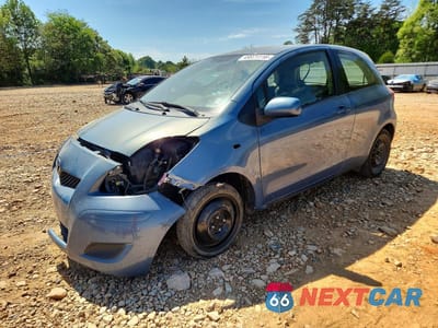 2010 TOYOTA YARIS BASE JTDJT4K35A5303239 - główne zdjęcie licytacji z USA - miniatura