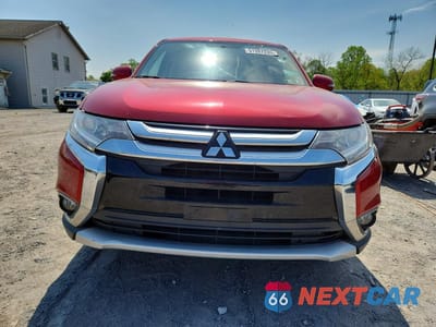 Piąte zdjęcie samochodu w środku: 2016 MITSUBISHI OUTLANDER SE VIN:JA4AZ3A33GZ001373 - miniatura