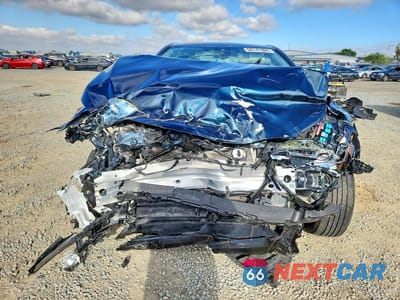 Piąte zdjęcie samochodu w środku: 2021 TOYOTA CAMRY LE VIN:4T1C31AK3MU549325 - miniatura