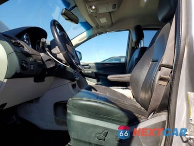 Zdjęcie 7 z 13 samochodu: 2017 DODGE GRAND CARAVAN CREW VIN:2C4RDGDG3HR882942 - miniatura