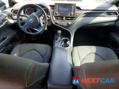 Zdjęcie 8 z 12 samochodu: 2023 TOYOTA CAMRY LE VIN:4T1C11AK4PU785590 - miniatura