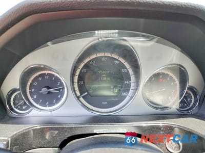Zdjęcie 9 z 12 samochodu: 2010 MERCEDES-BENZ E 350 4MATIC VIN:WDDHF8HB9AA133492 - miniatura