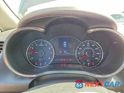Zdjęcie 9 z 12 samochodu: 2014 KIA FORTE EX VIN:KNAFX4A81E5232096 - miniatura