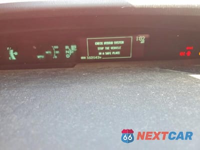 Zdjęcie 9 z 12 samochodu: 2015 TOYOTA PRIUS TWO VIN:JTDKN3DU1F1915533 - miniatura