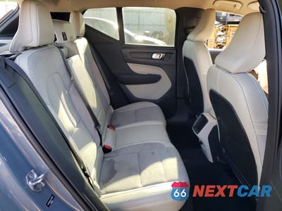 Zdjęcie 11 z 13 samochodu: 2020 VOLVO C40 RECHARGE ULTIMATE VIN:YV4162UK0L2327658 - miniatura