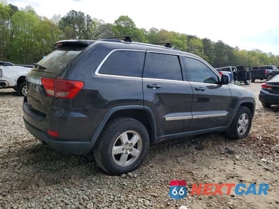 Trzecie zdjęcie samochodu z tyłu: 2013 JEEP GRAND CHEROKEE LAREDO VIN:1C4RJFAG0DC507195 - miniatura