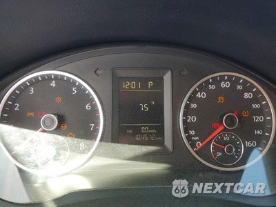 Zdjęcie 9 z 13 samochodu: 2010 VOLKSWAGEN TIGUAN S VIN:WVGAV7AX4AW000474 - miniatura