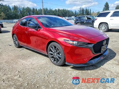 Czwarte zdjęcie samochodu z boku: 2021 MAZDA 3 PREMIUM PLUS VIN:JM1BPBNY1M1332754 - miniatura