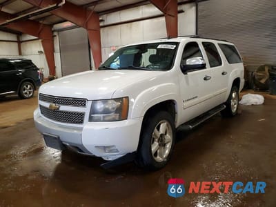 2008 CHEVROLET SUBURBAN K1500 LS 3GNFK16348G252022 - główne zdjęcie licytacji z USA - miniatura