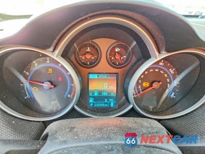 Zdjęcie 9 z 12 samochodu: 2014 CHEVROLET CRUZE VIN:1G1PC5SB2E7105146 - miniatura