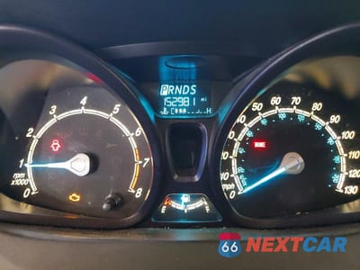 Zdjęcie 9 z 12 samochodu: 2014 FORD FIESTA S VIN:3FADP4AJ7EM159877 - miniatura