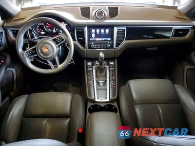 Zdjęcie 8 z 13 samochodu: 2018 PORSCHE MACAN VIN:WP1AA2A55JLB22410 - miniatura
