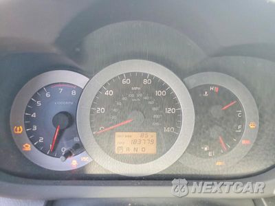 Zdjęcie 9 z 13 samochodu: 2006 TOYOTA RAV4 SPORT VIN:JTMBD32V466007921 - miniatura