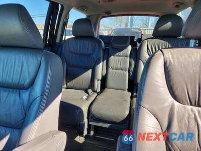 Zdjęcie 10 z 13 samochodu: 2007 HONDA ODYSSEY EXL VIN:5FNRL38637B130987 - miniatura