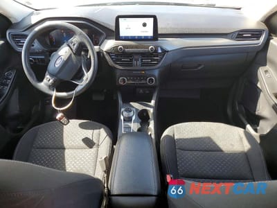 Zdjęcie 8 z 13 samochodu: 2025 FORD ESCAPE ACTIVE VIN:1FMCU9GN4SUB20723 - miniatura