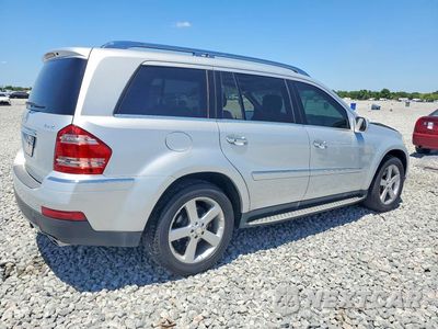 Trzecie zdjęcie samochodu z tyłu: 2009 MERCEDES-BENZ GL 450 4MATIC VIN:4JGBF71E99A519528 - miniatura