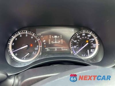 Zdjęcie 8 z 10 samochodu: 2022 TOYOTA HIGHLANDER XLE VIN:5TDGZRBH5NS161198 - miniatura