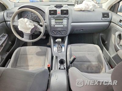 Zdjęcie 8 z 13 samochodu: 2009 VOLKSWAGEN JETTA S VIN:3VWJZ71K79M151217 - miniatura