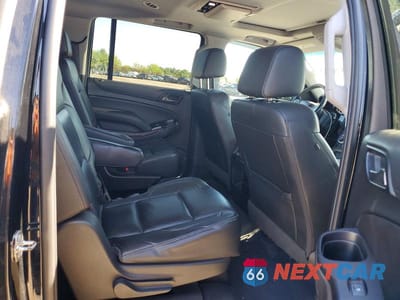 Zdjęcie 11 z 13 samochodu: 2019 CHEVROLET SUBURBAN K1500 LT VIN:1GNSKHKC5KR155576 - miniatura