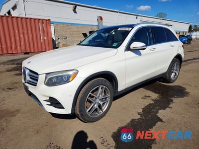 2016 MERCEDES-BENZ GLC 300 4MATIC WDC0G4KB3GF101052 - główne zdjęcie licytacji z USA - miniatura