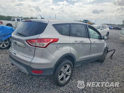 Trzecie zdjęcie samochodu z tyłu: 2015 FORD ESCAPE SE VIN:1FMCU9GX2FUC85063 - miniatura