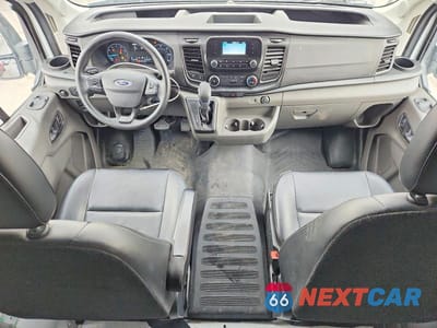 Zdjęcie 8 z 13 samochodu: 2023 FORD TRANSIT 250 DELIVERY VAN VIN:1FTBR3U88PKA33407 - miniatura