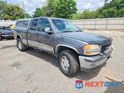 Czwarte zdjęcie samochodu z boku: 2001 GMC NEW SIERRA K1500 VIN:1GTEK19T91E181459 - miniatura