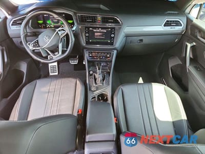 Zdjęcie 8 z 12 samochodu: 2023 VOLKSWAGEN TIGUAN SE R-LINE BLACK VIN:3VV8B7AX3PM002884 - miniatura