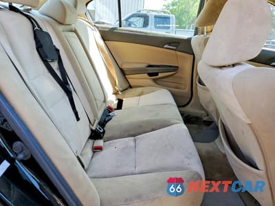 Zdjęcie 10 z 13 samochodu: 2010 HONDA ACCORD LX VIN:1HGCP2F3XAA087084 - miniatura