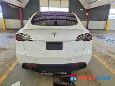 Zdjęcie 6 z 11 samochodu: 2020 TESLA MODEL Y VIN:5YJYGDEE3LF017097 - miniatura