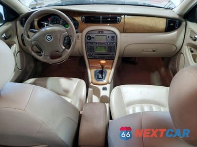 Zdjęcie 8 z 12 samochodu: 2003 JAGUAR X-TYPE VIN:SAJEA51D03XD22994 - miniatura