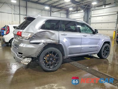 Trzecie zdjęcie samochodu z tyłu: 2014 JEEP GRAND CHEROKEE LAREDO VIN:1C4RJFAG5EC496695 - miniatura