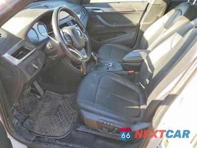 Zdjęcie 7 z 12 samochodu: 2021 BMW X1 XDRIVE28I VIN:WBXJG9C0XM5T26884 - miniatura