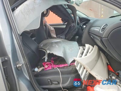 Zdjęcie 7 z 12 samochodu: 2011 AUDI A4 PREMIUM VIN:WAUBFAFL4BN031852 - miniatura