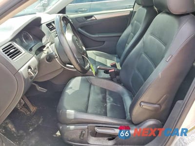 Zdjęcie 7 z 13 samochodu: 2013 VOLKSWAGEN JETTA SE VIN:3VWDP7AJXDM375357 - miniatura