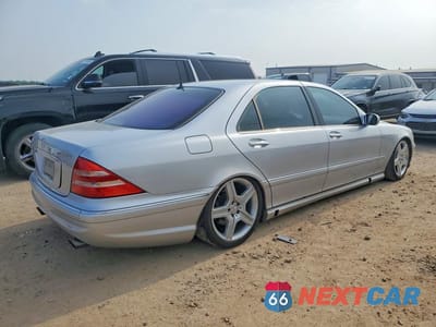 Trzecie zdjęcie samochodu z tyłu: 2001 MERCEDES-BENZ S 55 AMG VIN:WDBNG73JX1A211439 - miniatura